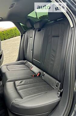 Седан Audi A4 2018 в 