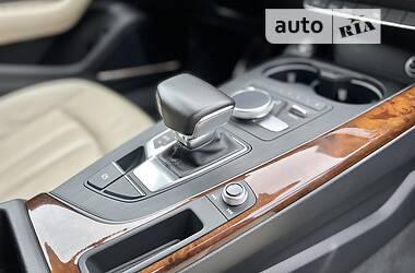 Седан Audi A4 2017 в 