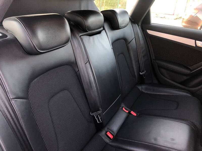 Универсал Audi A4 2011 в Львове