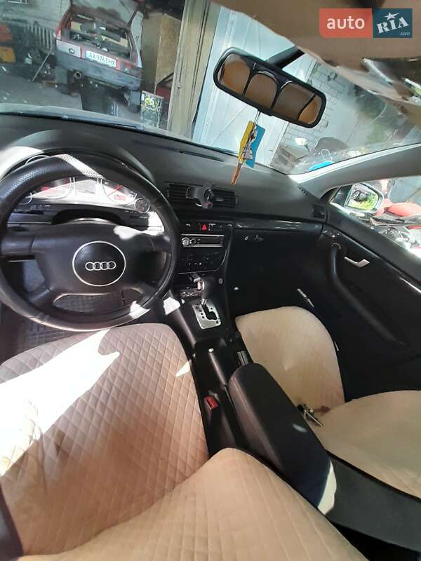 Седан Audi A4 2001 в Кременчуге
