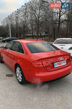 Седан Audi A4 2012 в 