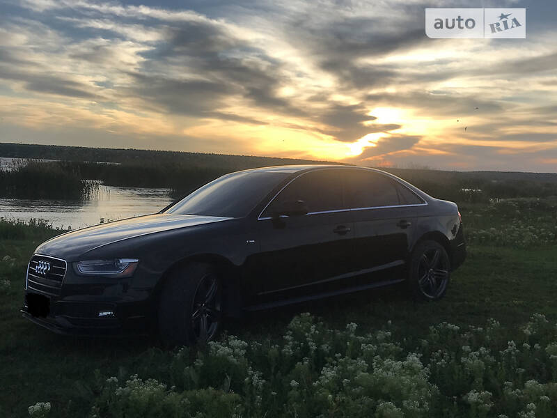 Седан Audi A4 2013 в Одессе