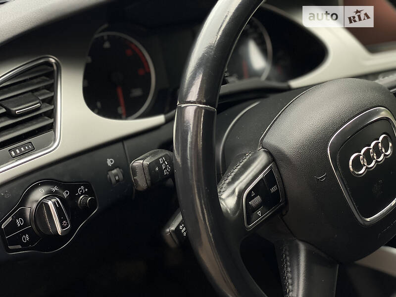 Универсал Audi A4 2011 в Стрые