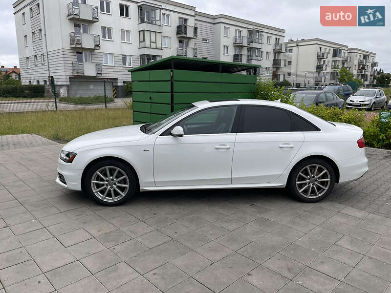 Седан Audi A4 2014 в Херсоне