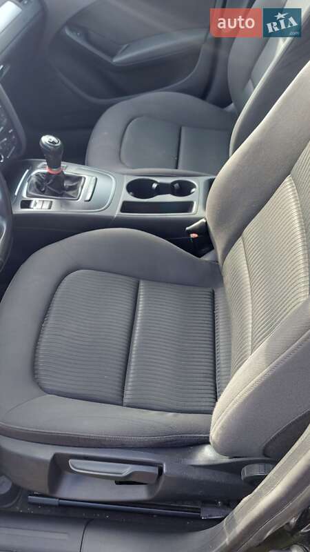 Седан Audi A4 2009 в Запоріжжі