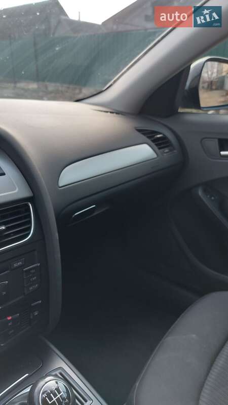 Седан Audi A4 2009 в Запоріжжі