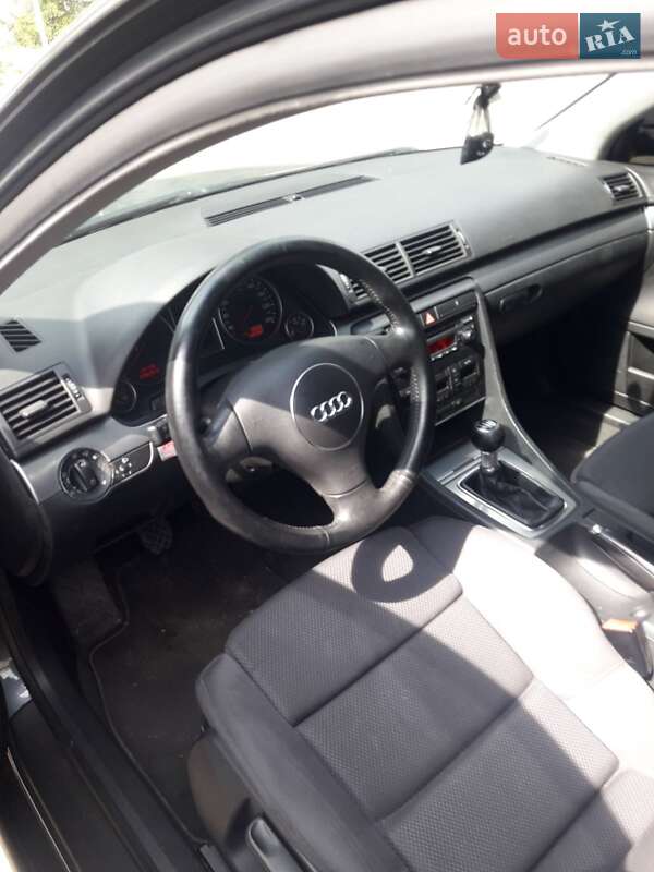 Универсал Audi A4 2002 в Львове