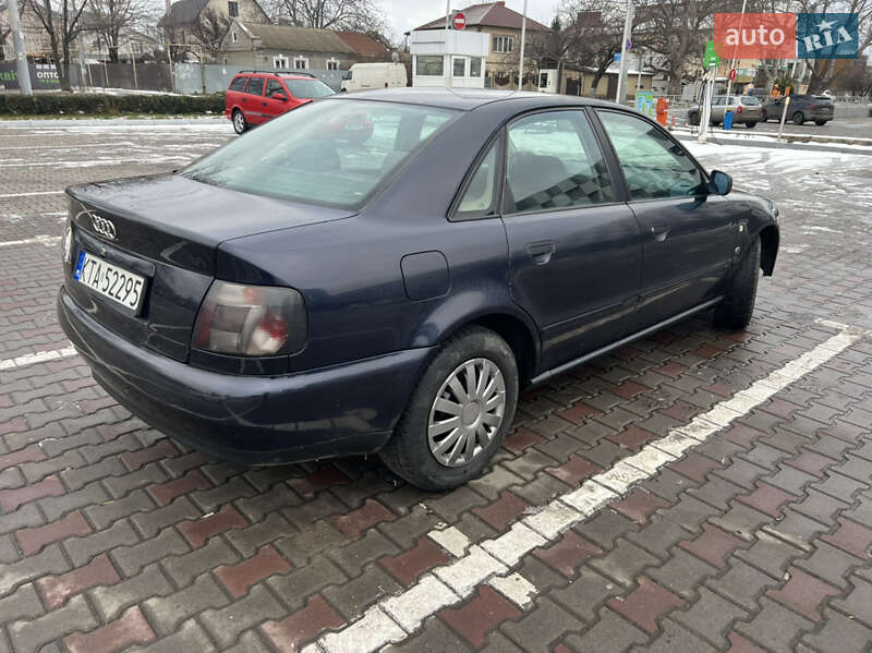 Седан Audi A4 1999 в Одессе
