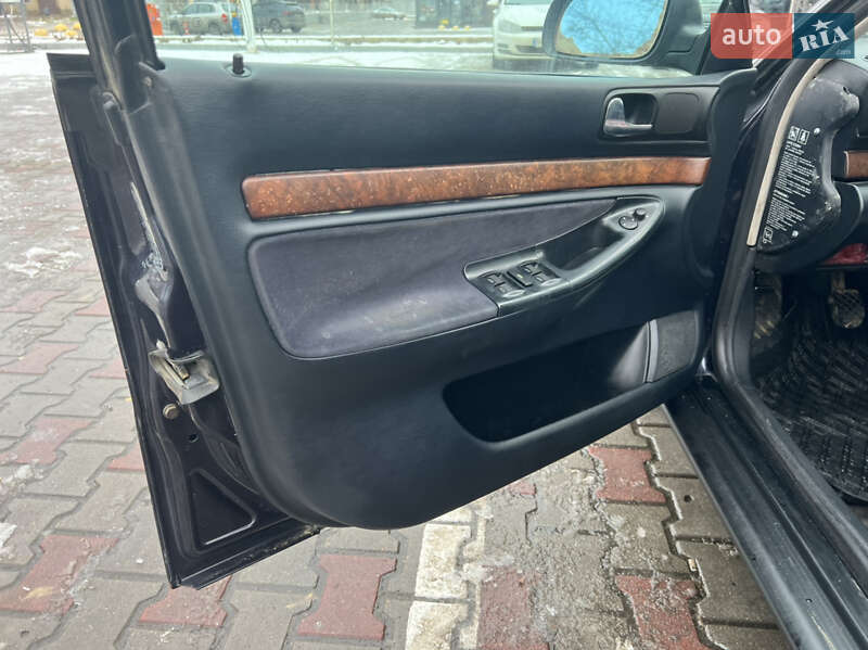 Седан Audi A4 1999 в Одессе