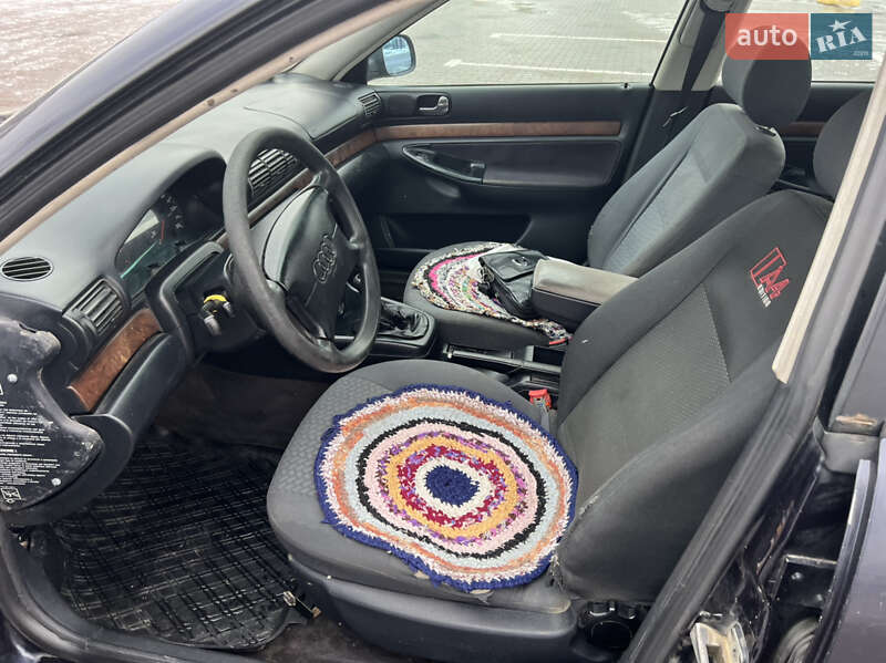 Седан Audi A4 1999 в Одессе