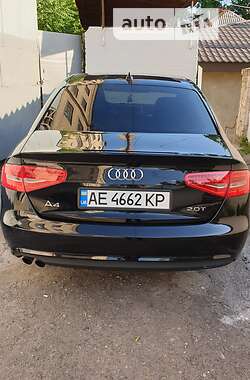 Седан Audi A4 2013 в Днепре