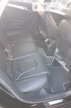 Седан Audi A4 2013 в Днепре