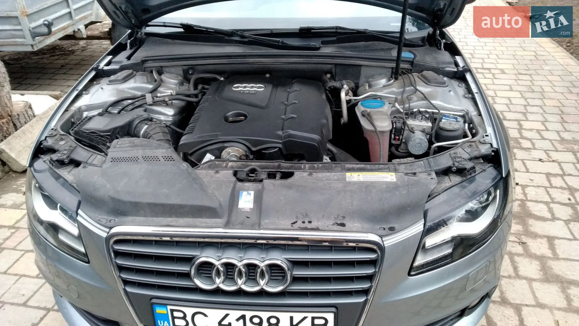 2010 Audi A4 - мініатюра 9
