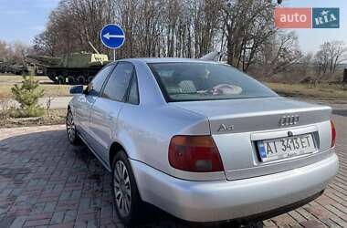 Седан Audi A4 1996 в Переяславе
