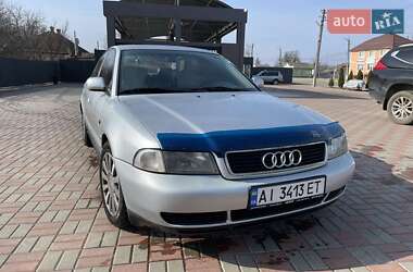 Седан Audi A4 1996 в Переяславе