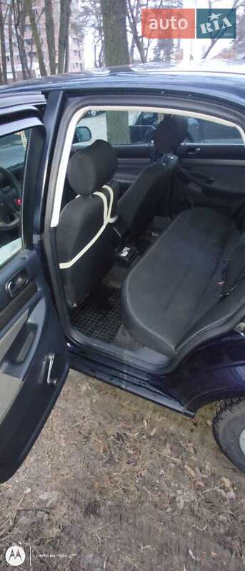 Седан Audi A4 1997 в Киеве