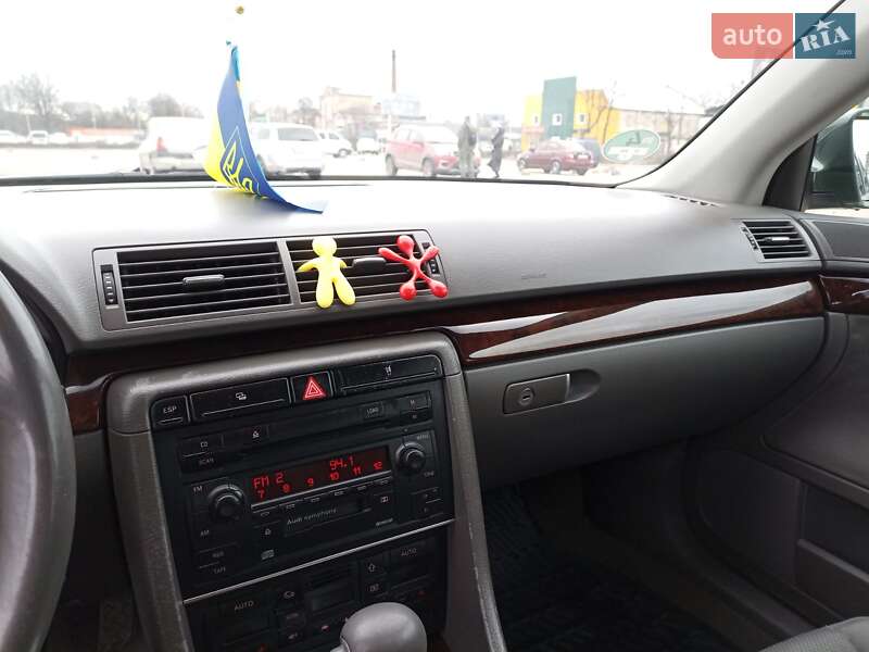 Седан Audi A4 2001 в Житомире фото 25 Седан Audi A4 2001 в Житомире