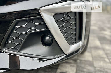 Седан Audi A4 2021 в 