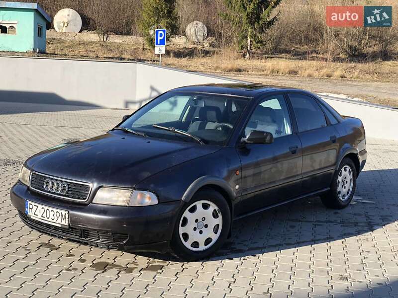 Седан Audi A4 1998 в Воловце фото 4 Седан Audi A4 1998 в Воловце