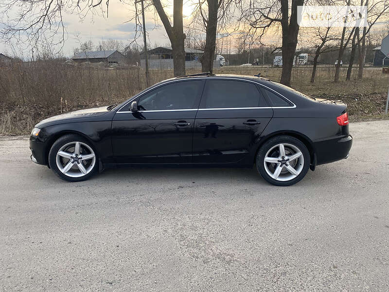 Седан Audi A4 2011 в Богородчанах