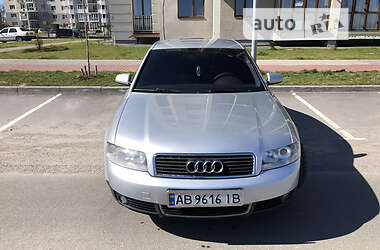 Седан Audi A4 2001 в 