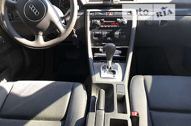 Седан Audi A4 2001 в 