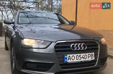 Универсал Audi A4 2012 в 