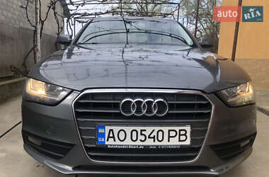 Универсал Audi A4 2012 в 