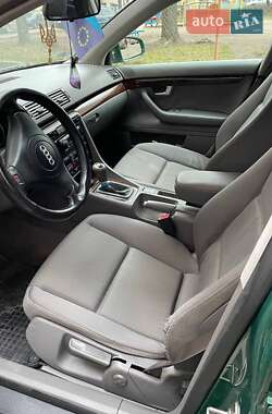 Седан Audi A4 2001 в 