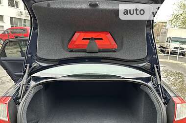 Седан Audi A4 2003 в 