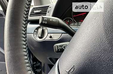 Седан Audi A4 2003 в 
