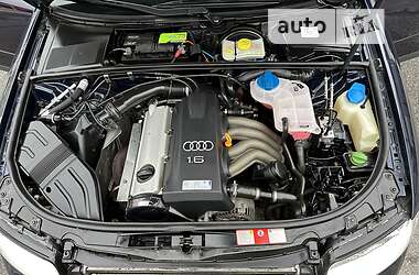 Седан Audi A4 2003 в 