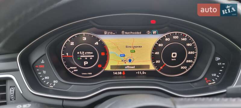 Седан Audi A4 2016 в Киеве
