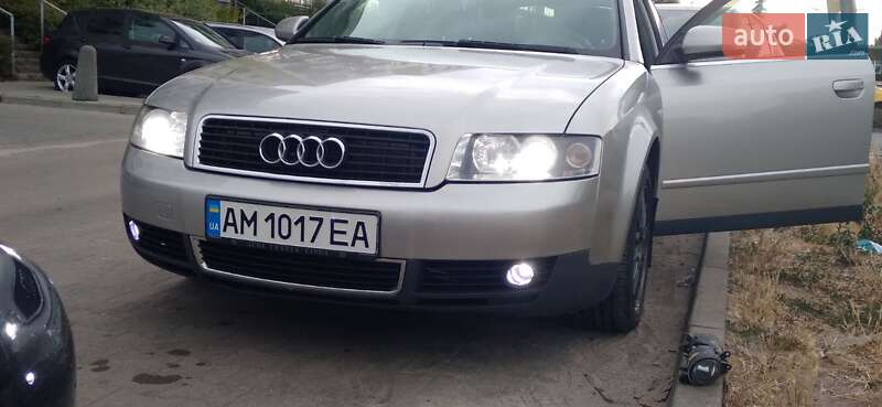 Универсал Audi A4 2004 в Житомире