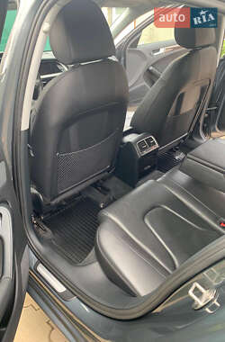 Седан Audi A4 2012 в 