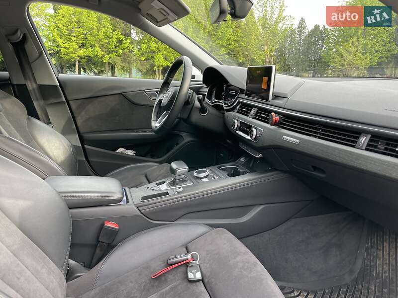Универсал Audi A4 2019 в Житомире
