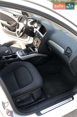 Універсал Audi A4 2008 в Ужгороді