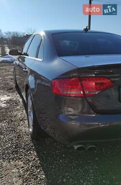 Седан Audi A4 2010 в Черновцах