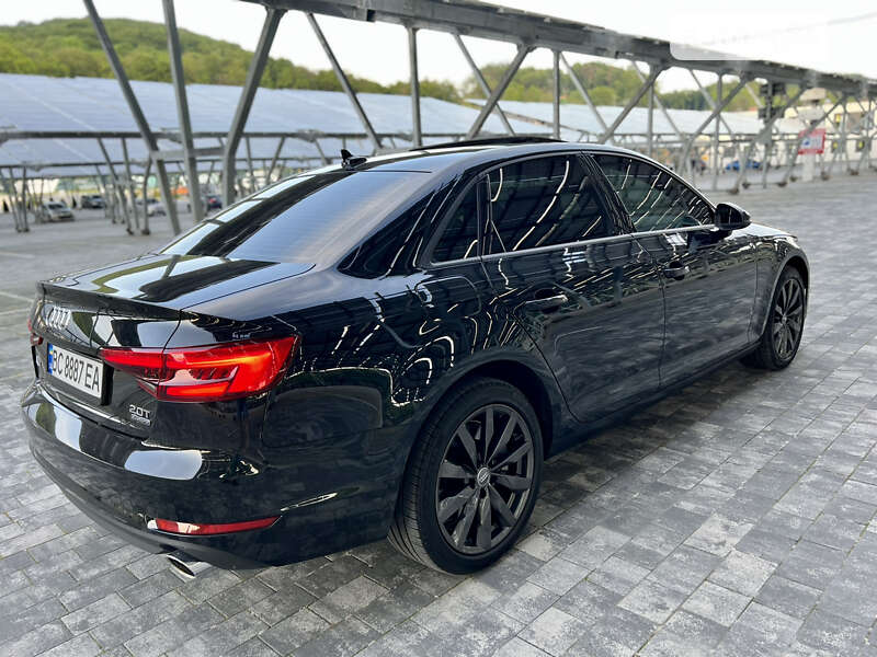 Седан Audi A4 2017 в Львові