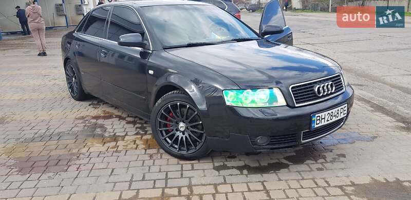 Седан Audi A4 2003 в Балте