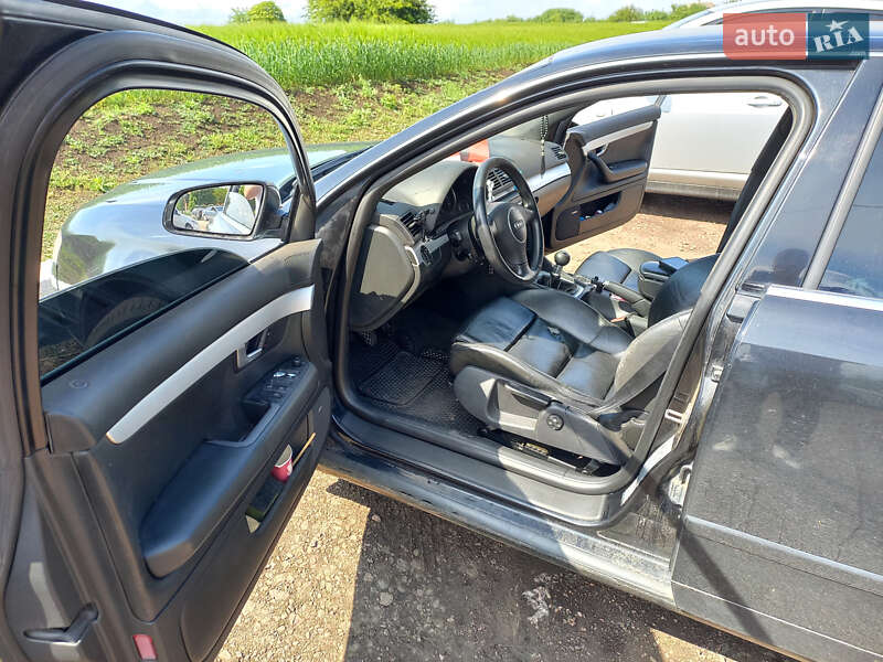 Седан Audi A4 2003 в Балте