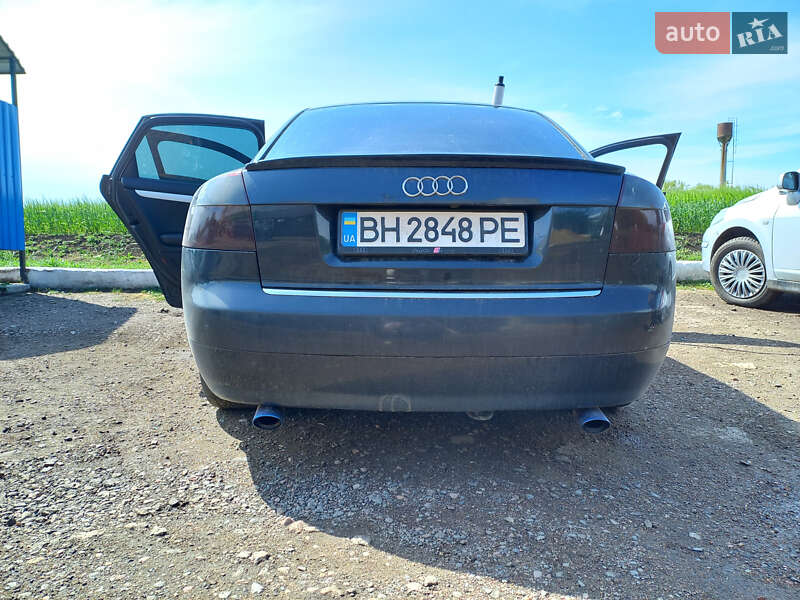 Седан Audi A4 2003 в Балте