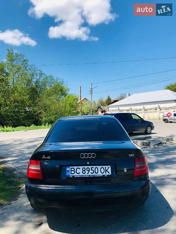 Седан Audi A4 1996 в Бориславе