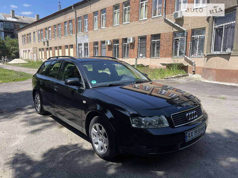 Универсал Audi A4 2002 в Харькове