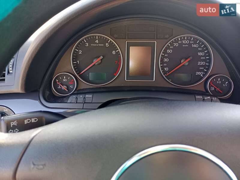 Универсал Audi A4 2004 в Луцке