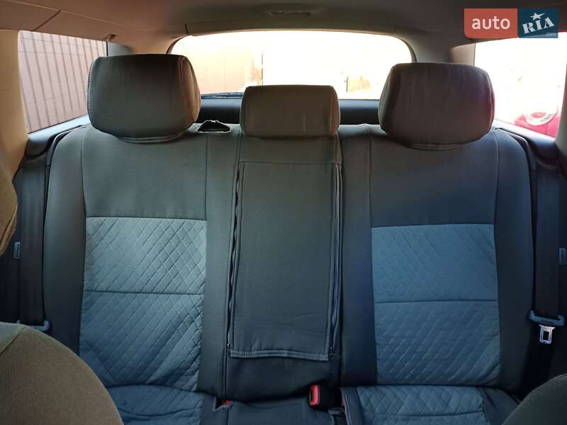 Универсал Audi A4 2004 в Луцке