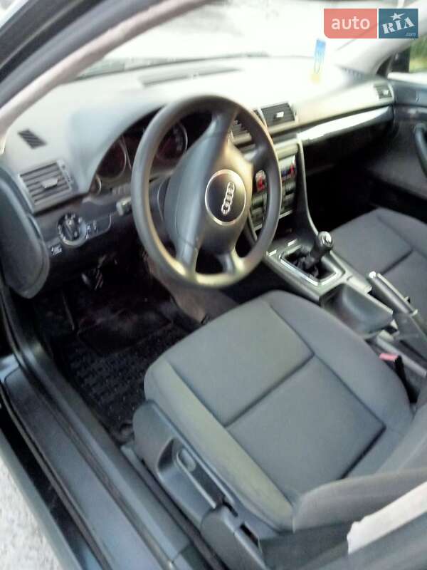 Седан Audi A4 2003 в Кам'янському