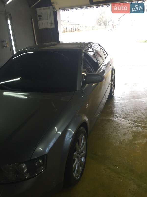 Седан Audi A4 2001 в Днепре