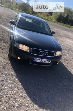 Седан Audi A4 2001 в Славському