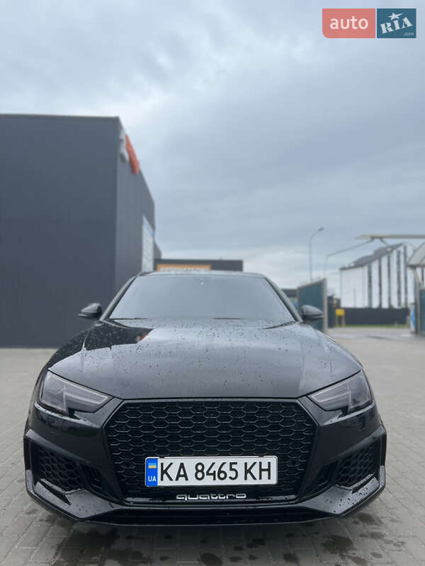 Седан Audi A4 2016 в Киеве